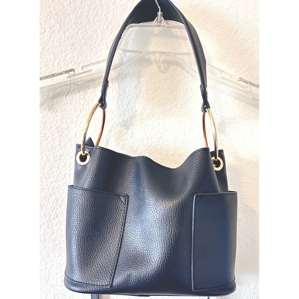 Scandi Steve Madden Black Pebbled Ring Handle Bucket Bag Crossbody Hobo Purse